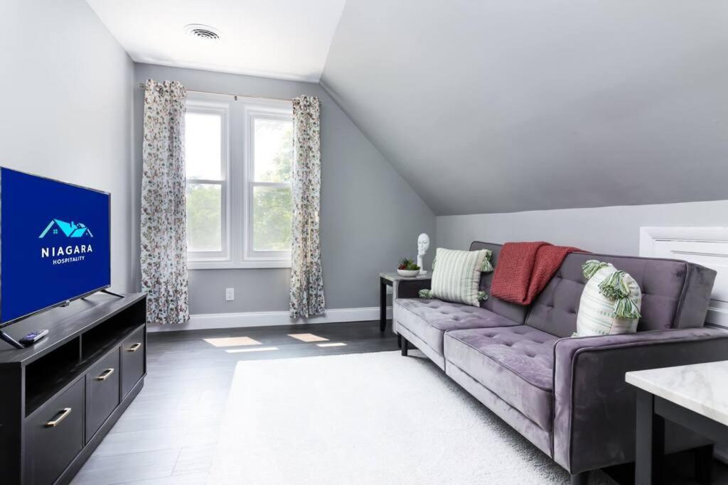 Cozy Micro Apartment, Minutes From Falls Niagara Falls Zewnętrze zdjęcie